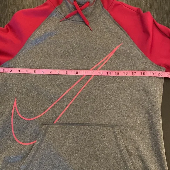 Nike dri-fit. hoodie. Pink - Picture 5 of 6